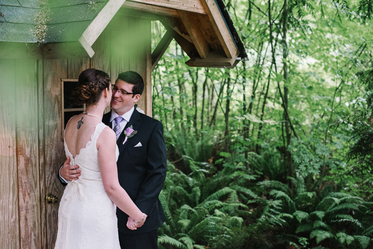 snohomish wedding in the woods