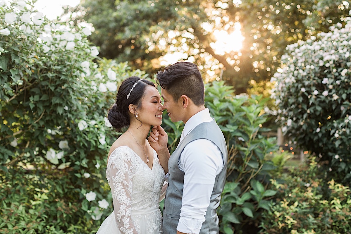 Tender moments at Craven Farms in Snohomish. Photos by Joanna Monger Photography, Snohomish and Woodinville Wedding Photographer.